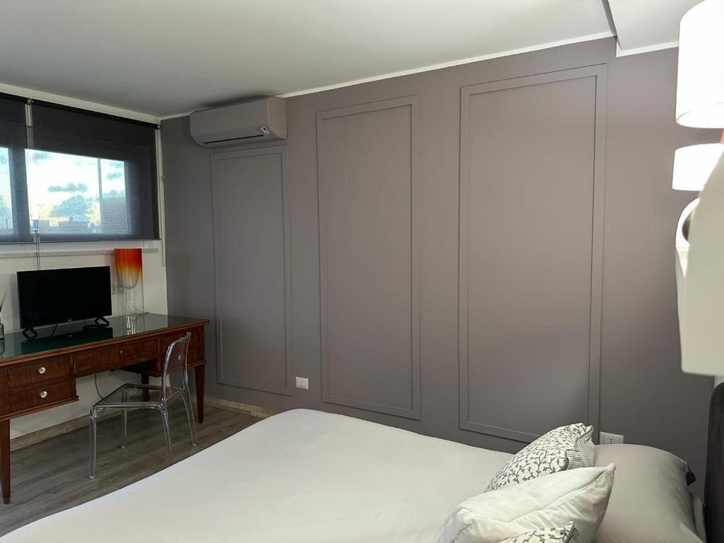 Ferienwohnung Attico Al Mare Lido di Ostia Exterior foto