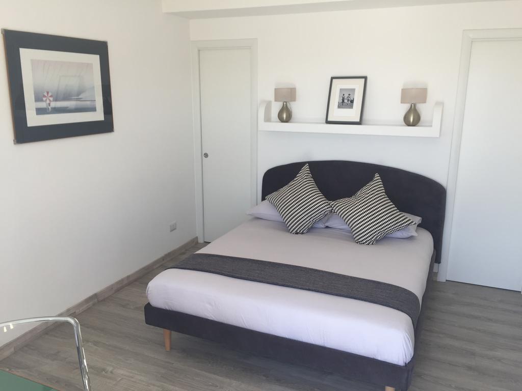 Ferienwohnung Attico Al Mare Lido di Ostia Exterior foto
